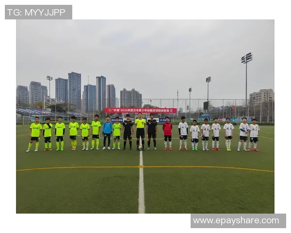 武汉足球队技术分析:联赛表现的优劣与未来发展潜力探讨 武汉足球队技术分析:联赛表现的优劣与未来发展潜力探讨