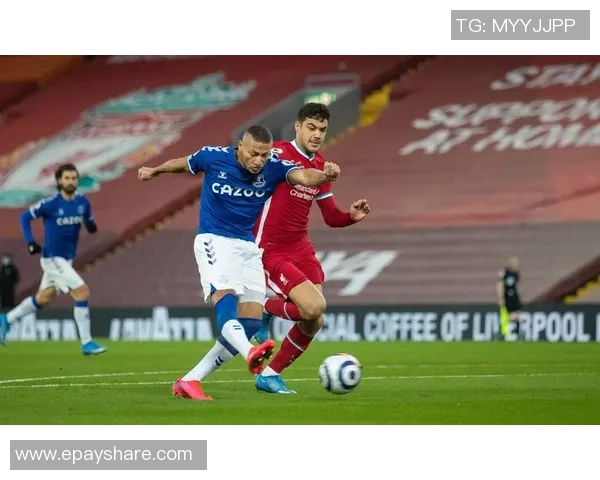 艾佛拉足球明星的辉煌历程与对足球界的深远影响解析