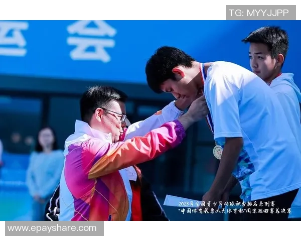 团结奋进：重庆网球队如何通过团队协作提升竞技水平与凝聚力